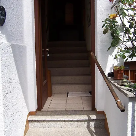 Huhn Apartment *