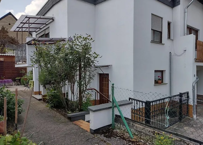 Huhn * Kobern-Gondorf