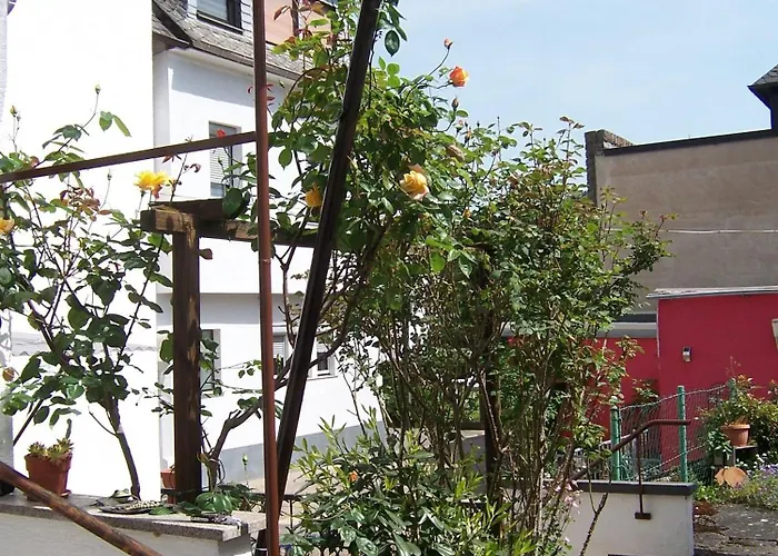 Huhn * Kobern-Gondorf